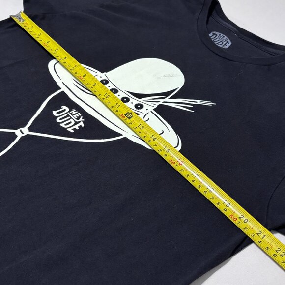 Hey Dude Graphic T-Shirt Lot 2 Men’s Large Black Cowboy Hat Blue Whale Tail - Picture 7 of 15